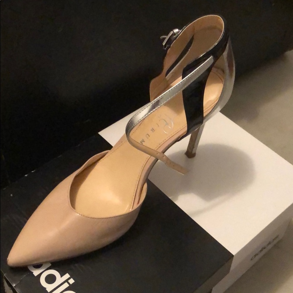 SOLD !!Ivanka Trump Heels